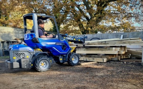 Compact Loaders - Image 5