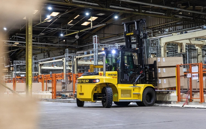 Heavy Duty Forklifts on The Forklift DEALER Zone (1)