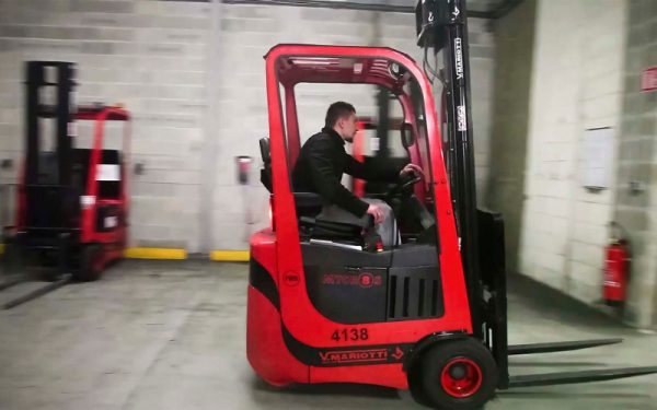 Micro Forklifts - Image 3