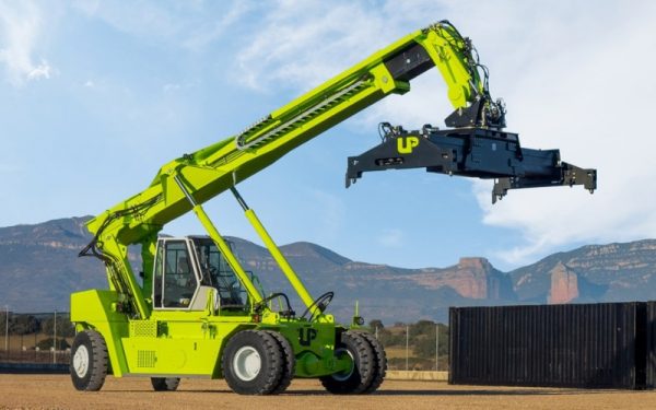 Reach Stackers - Image 2