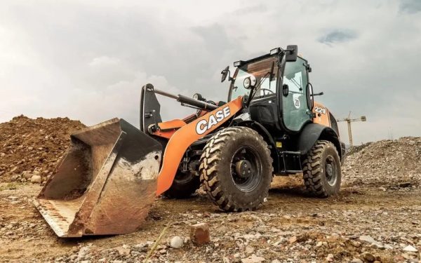 Wheeled Loaders - Image 2