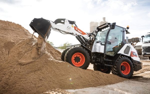 Wheeled Loaders - Image 3